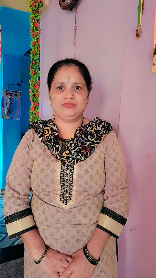 Roopa Vittal Bandivaddar - Full time Cleaner and Cook and Patient Care and Elderly Care and Baby Sitter in Hubli, Karnataka in Hubli