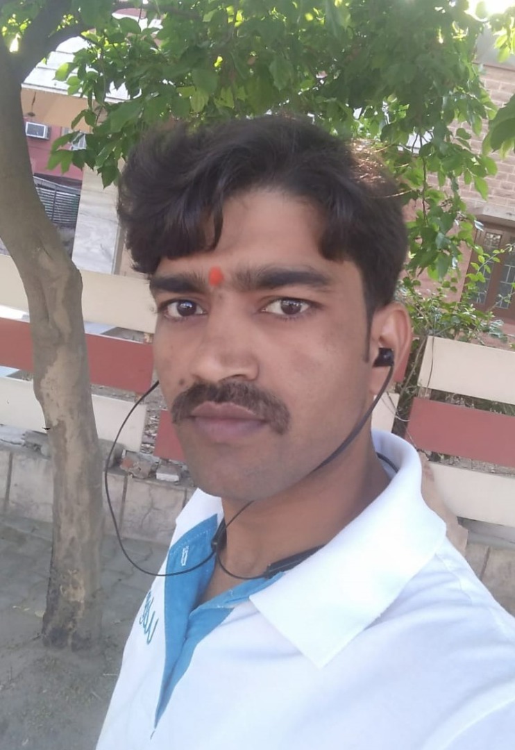 Govind Prajapati - Part time Cleaner in Vaishali Nagar in Jaipur
