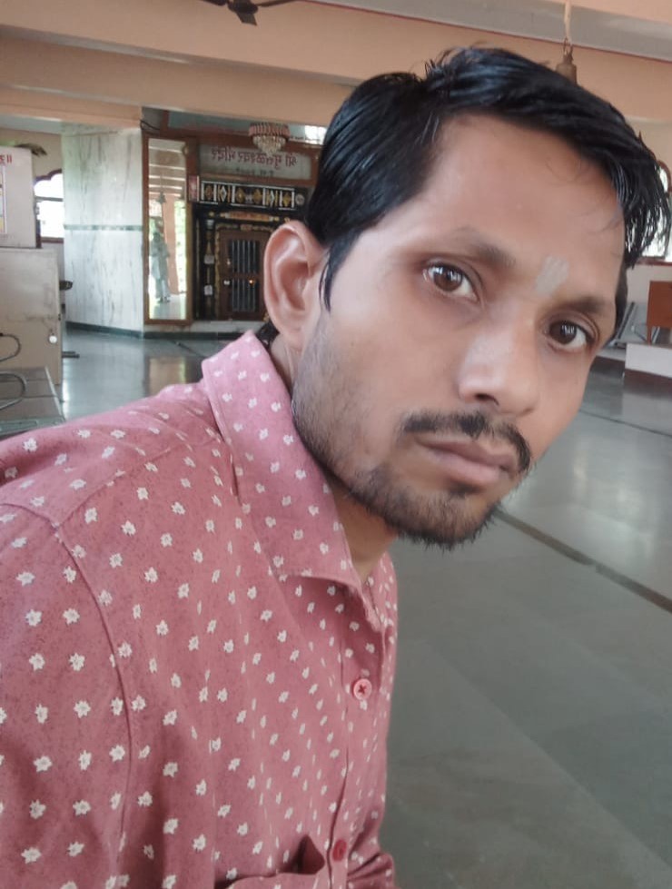 Ganesh Pawar - Part time Cleaner in Sinnar in Nashik