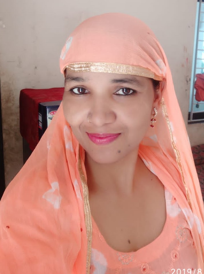 Aayesha Khan - Part time Baby Sitter in Joshi Marg, Sanjay Nagar in Jaipur