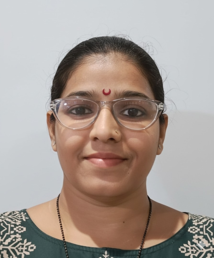 Smita Patil - Part time Cleaner and Cook in lalbagh parel in Mumbai