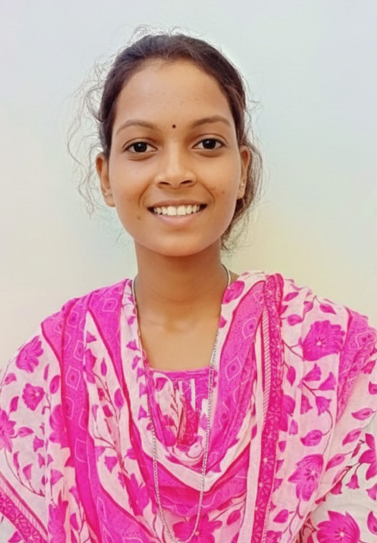 Saroj Burh - Full time Cleaner in Malad West in Mumbai