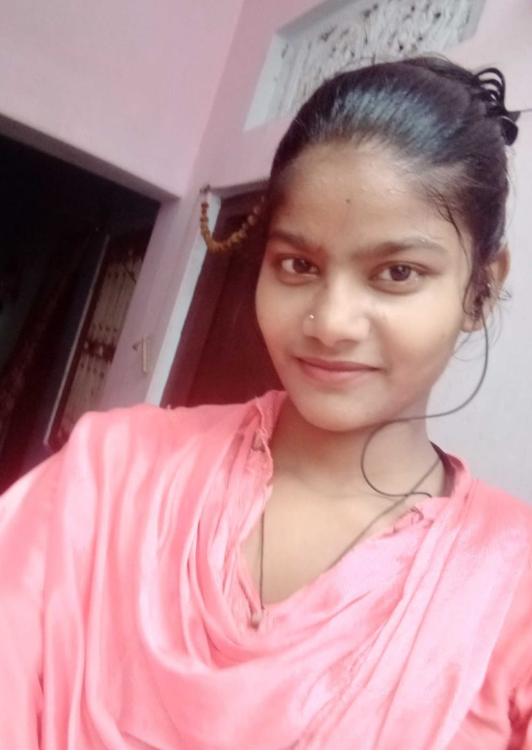 Aarti - Part time Cleaner in Azamgarh, Uttar Pradesh in Azamgarh