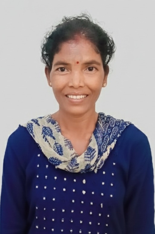 Manjula Kullu - Full time Cleaner in malad west in Mumbai