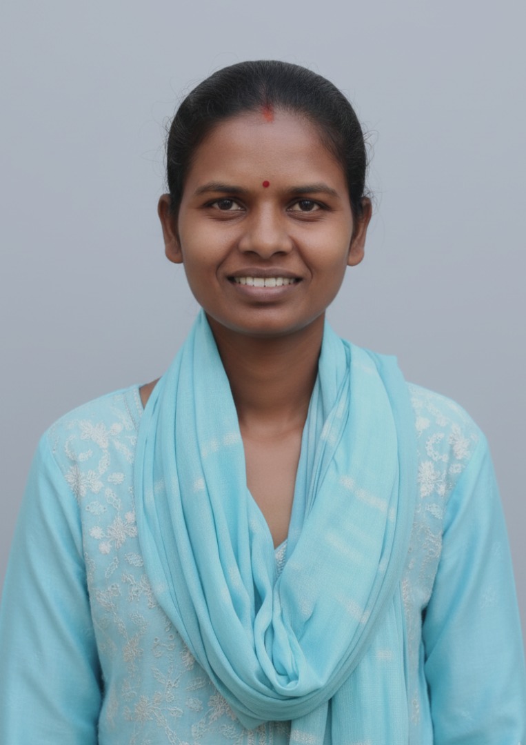 Salomi Toppo - Full time Cleaner in Cuffe Parade in Mumbai