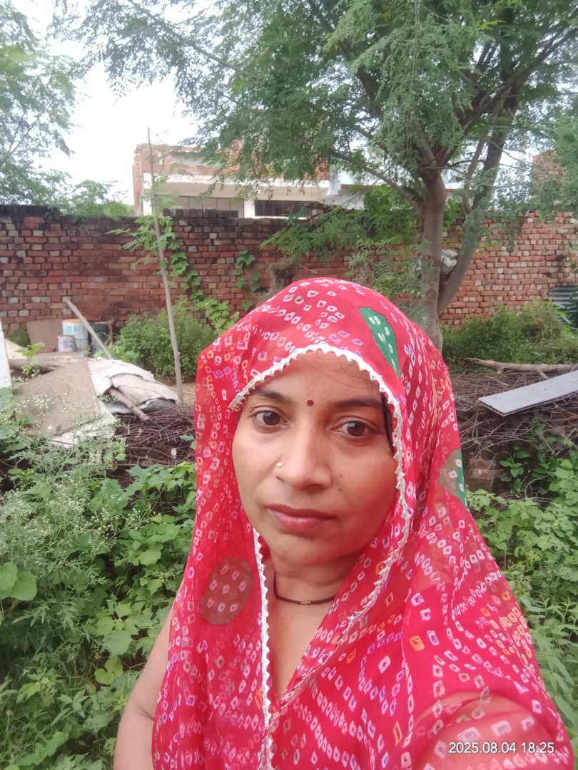 Sunita Devi - Part time Cook in Jhotwara in Jaipur