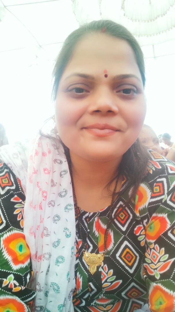 Deepika Vinayak Shinde - Full time Baby Sitter in mangal nagar nashik in Nashik
