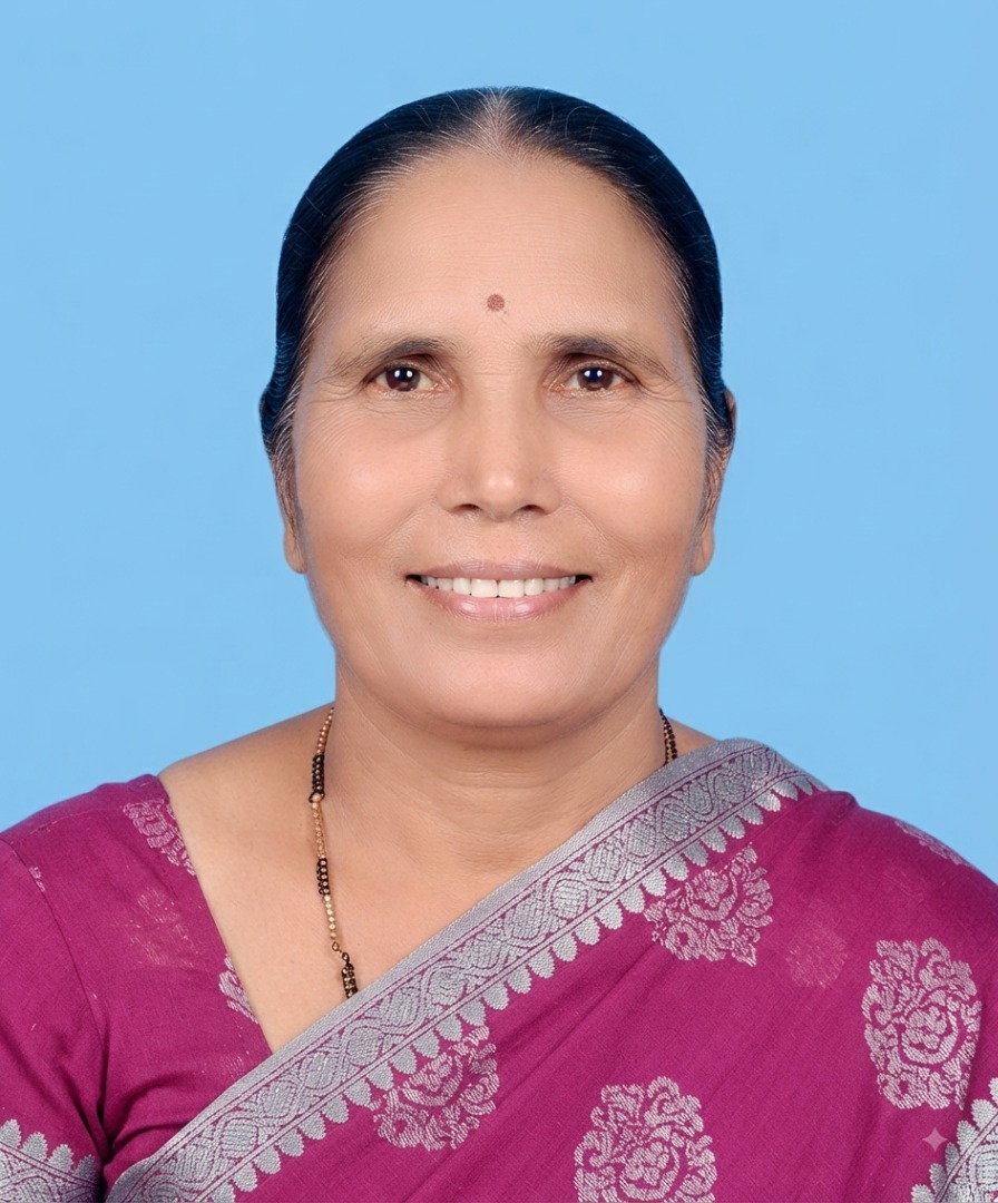 Sunita - Part time Cook in Charni Road in Mumbai