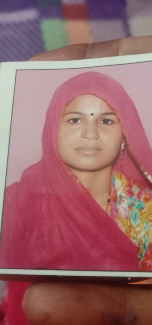 Ratan kawar - Part time Cleaner and Cook in Niwaru in Jaipur