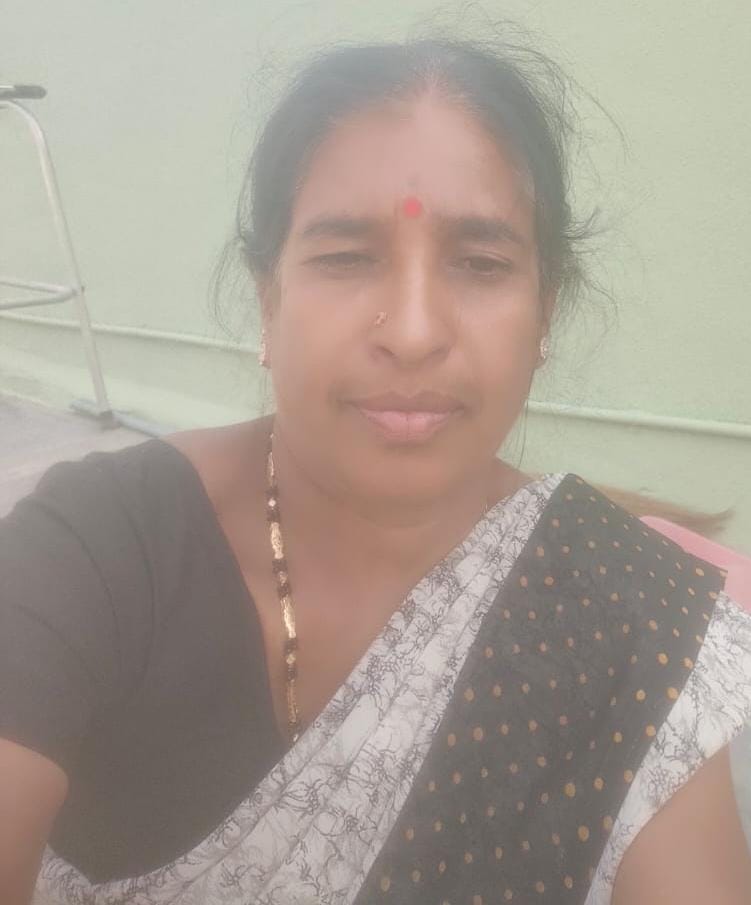 Aruna - Full time Cook in Bommanahali in Bangalore Bengaluru