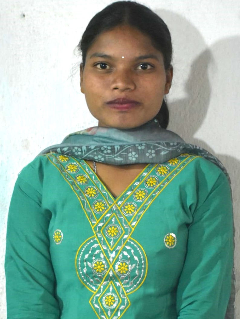 Sneha Tirkey - Full time Cleaner in Jharkhand in Simdega
