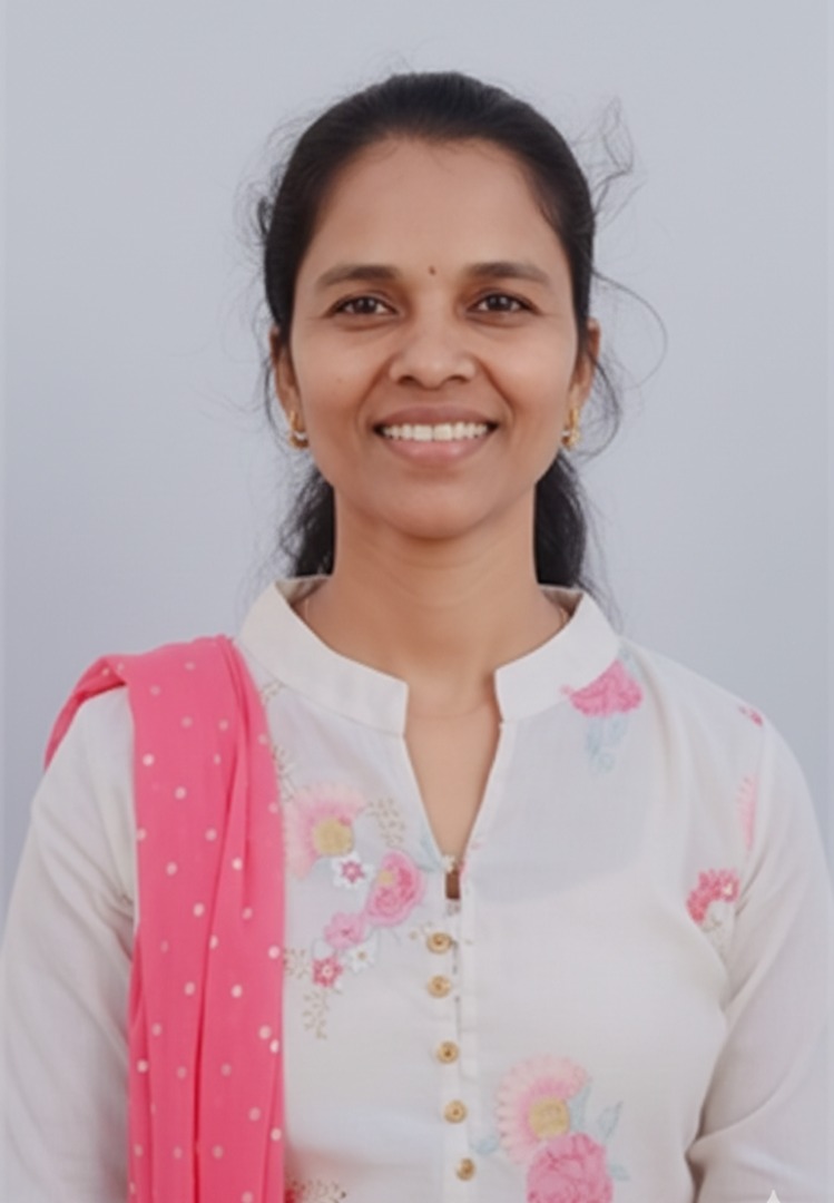 Varsha kamble - Full time Baby Sitter in Mulund West in Thane
