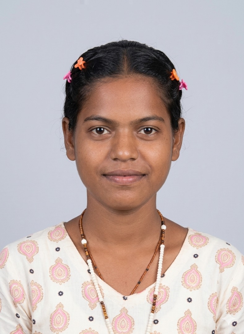 Sunena Lugun - Full time Cleaner in Bandra West in Mumbai