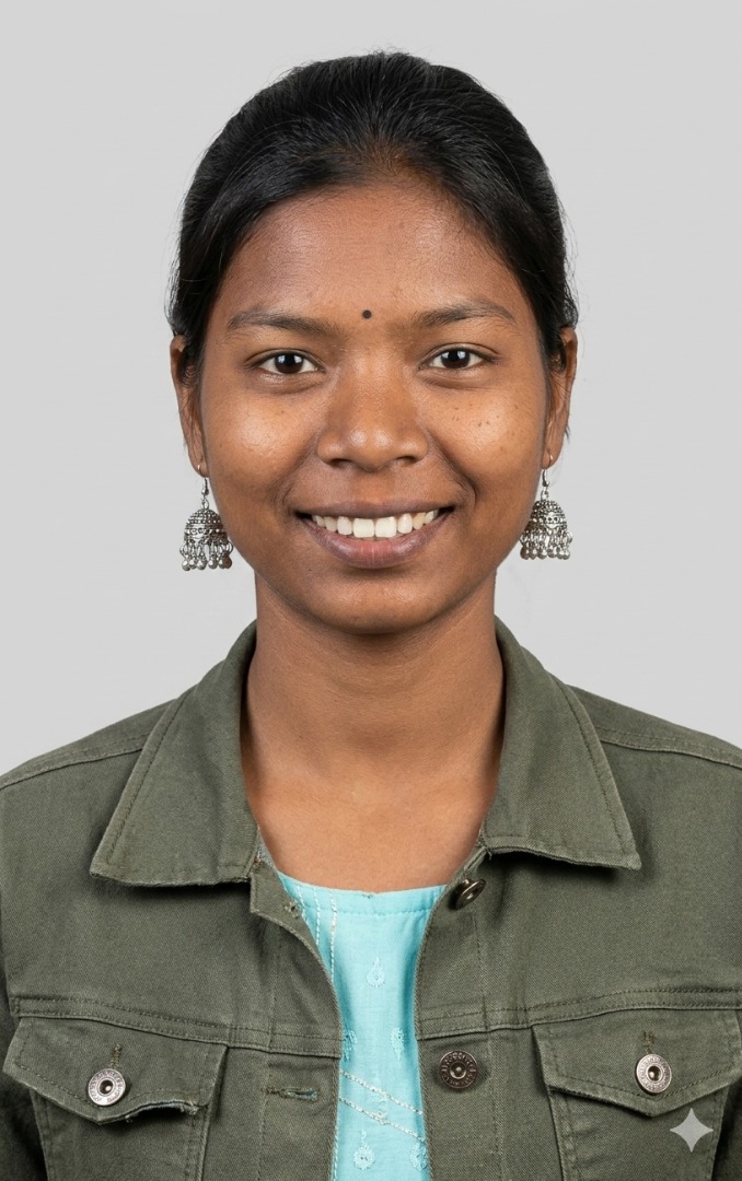 Phula Oram - Full time Cleaner in Dahanu Gaon in Mumbai