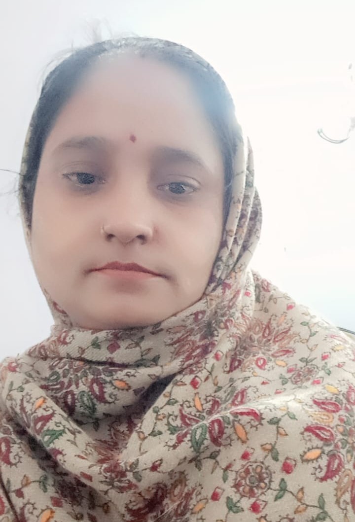 Sunita Singh - Part time Baby Sitter in Sangam Vihar in Delhi