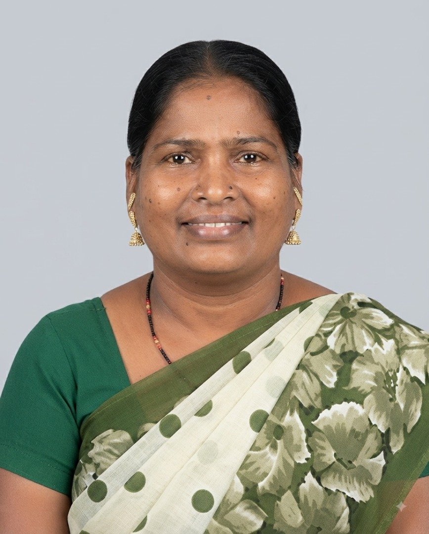Radha Ashok Janvelkar - Part time Cook in Kurla west in Mumbai