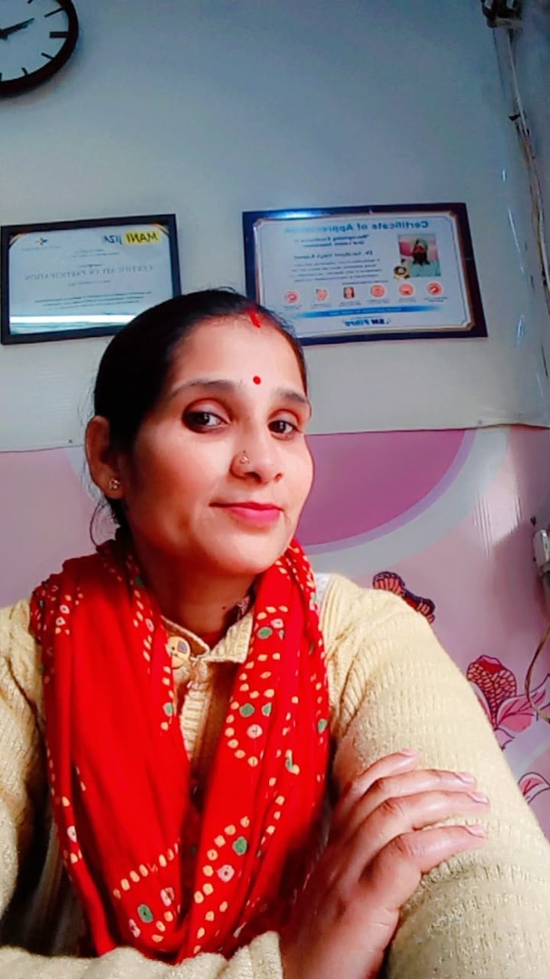 Manisha Kanwar - Part time Baby Sitter in Harmada in Jaipur