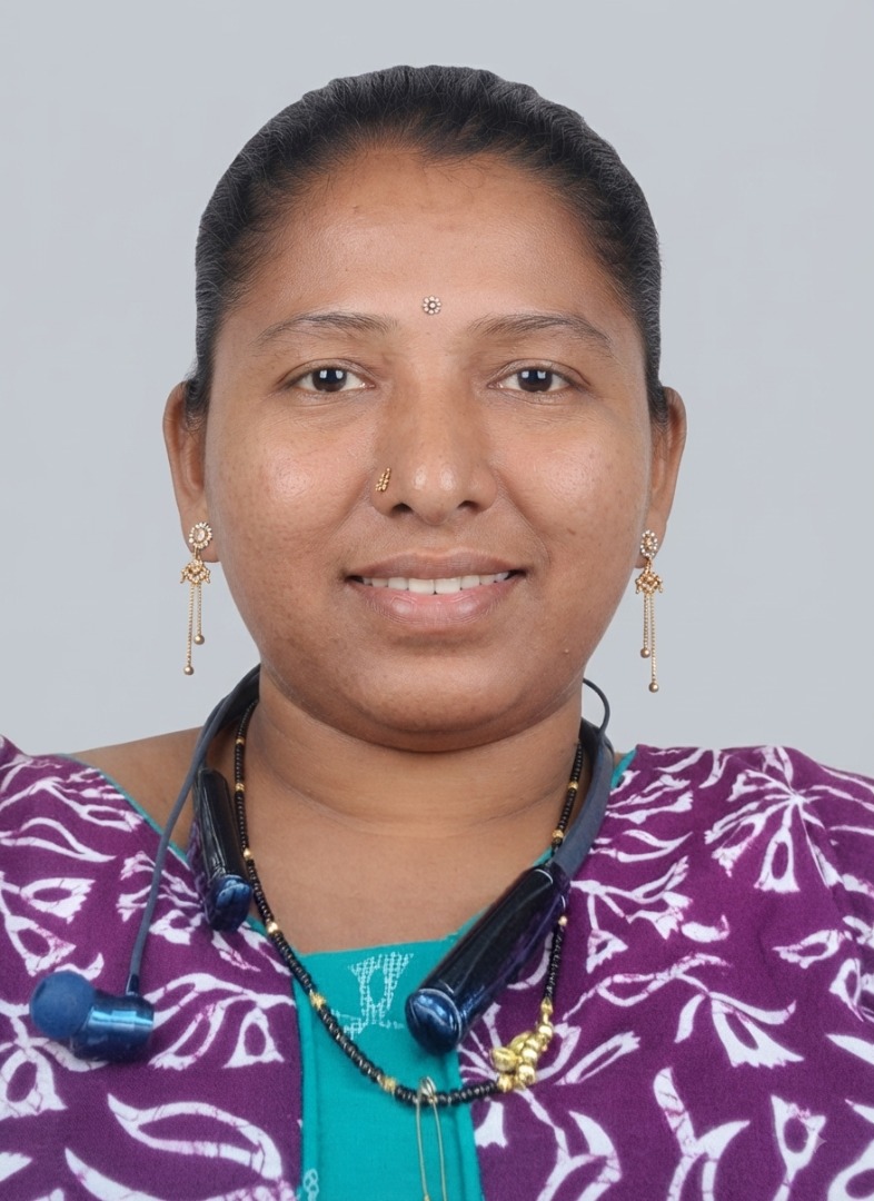 Vandana Dudhane - Part time Baby Sitter in Kharegaon in Thane