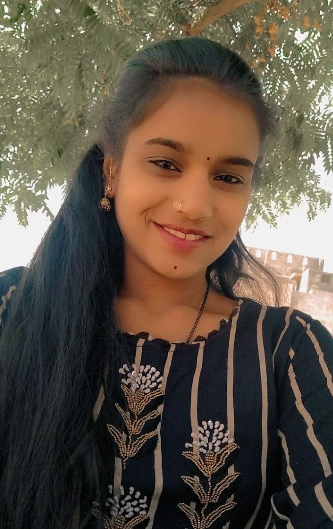 Komal Charel - Part time Cleaner in Nagrala in Dahod