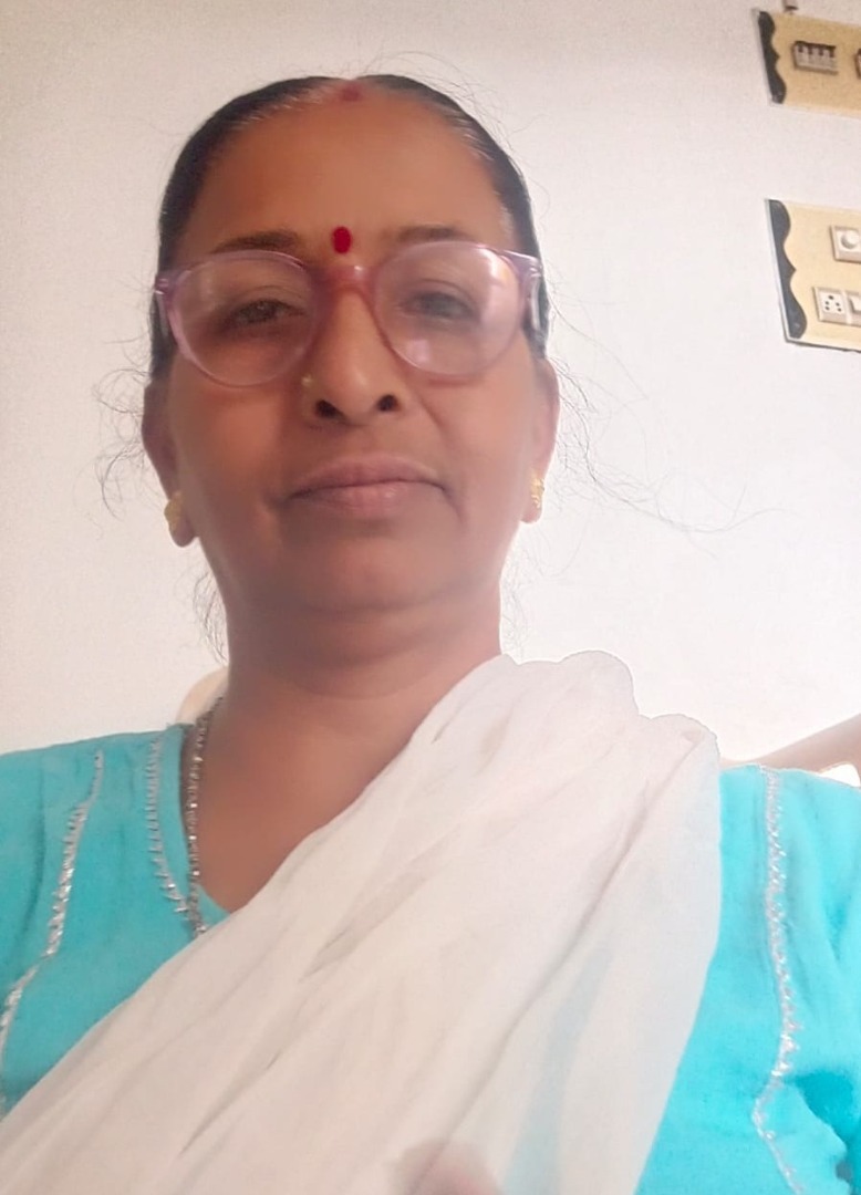 Manju Sharma - Part time Baby Sitter in Girdhar Nagar in Ahmedabad