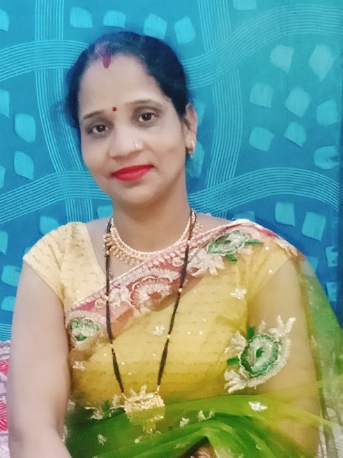 Sunita - Part time Baby Sitter in Meenakshi Garden, Ashok Nagar in Delhi