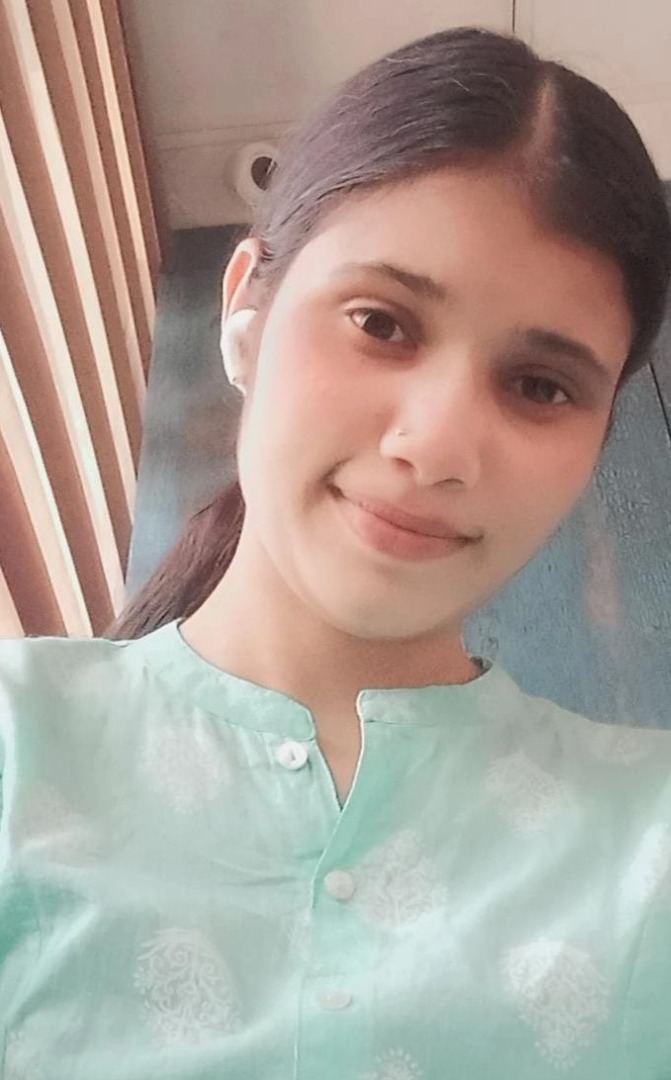 Shivani - Part time Cook and Baby Sitter in Rohini in Delhi