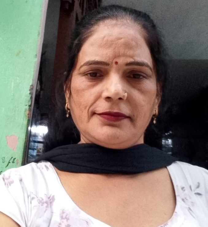 Geeta singh - Part time Baby Sitter in Shahdara in Delhi