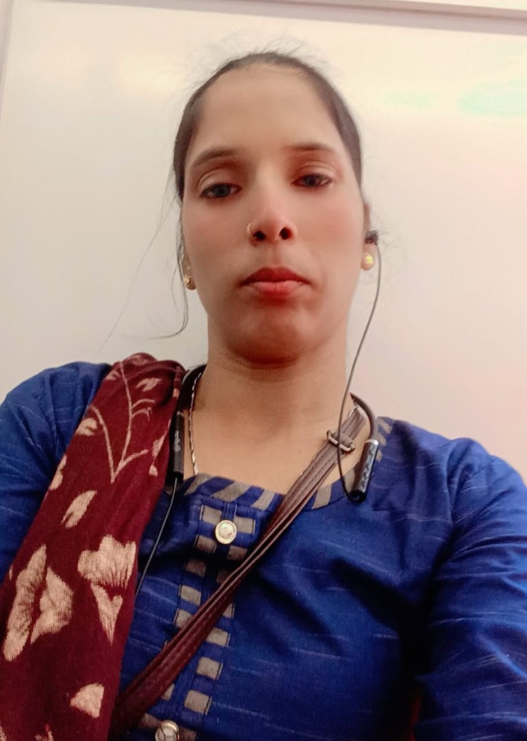 Rakhi Singh - Part time Baby Sitter in Tagore Garden Extension in Delhi
