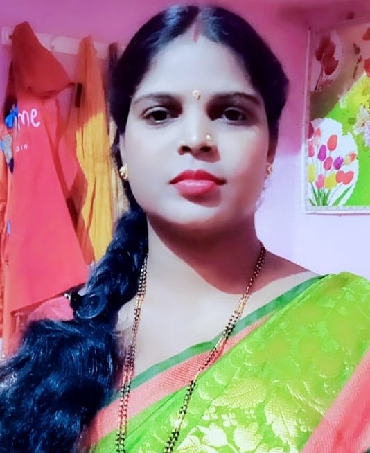 Pinki Devi - Part time Cook and Baby Sitter in Chhatarpur in New Delhi