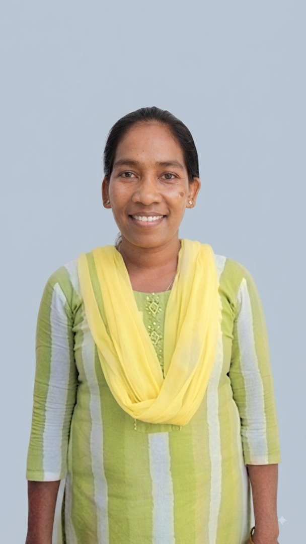 Nirmala Dang - Full time Cleaner in Malad West in Mumbai