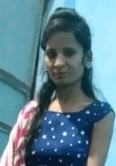 Arti Chauhan - Part time Patient Care and Elderly Care in Nangloi in Delhi
