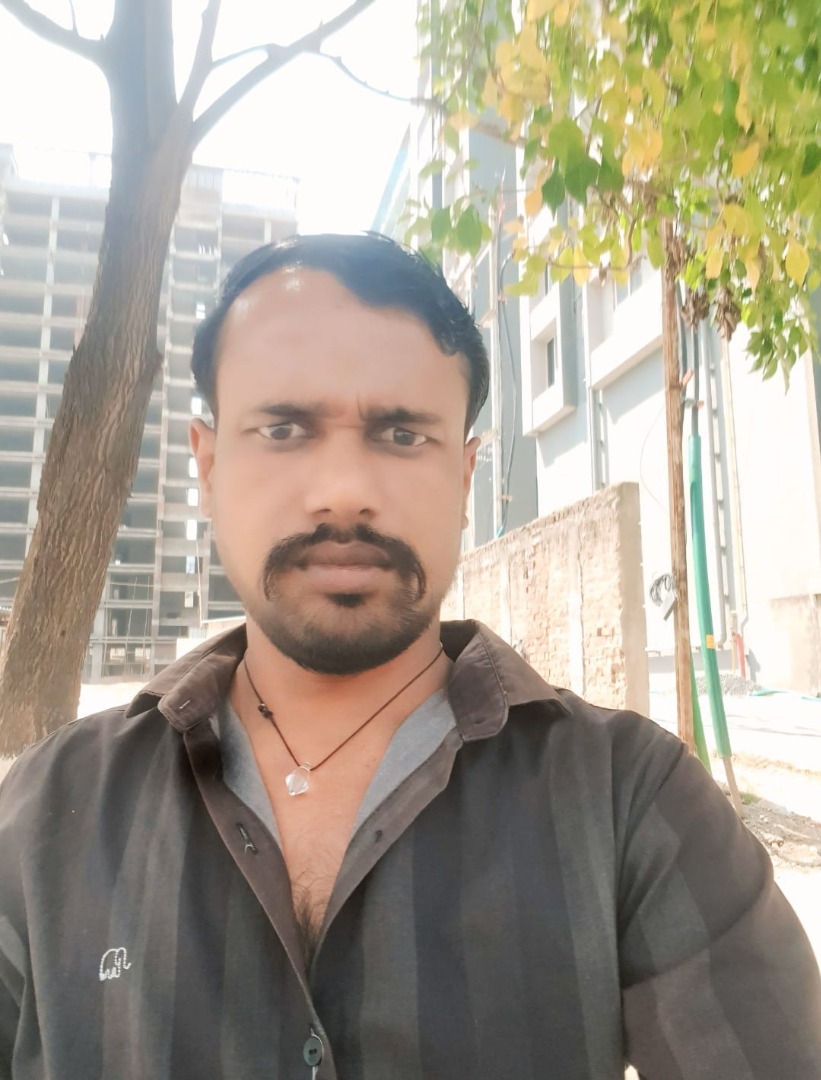 Kapil Paswan - Full time Cook in Surat in Surat