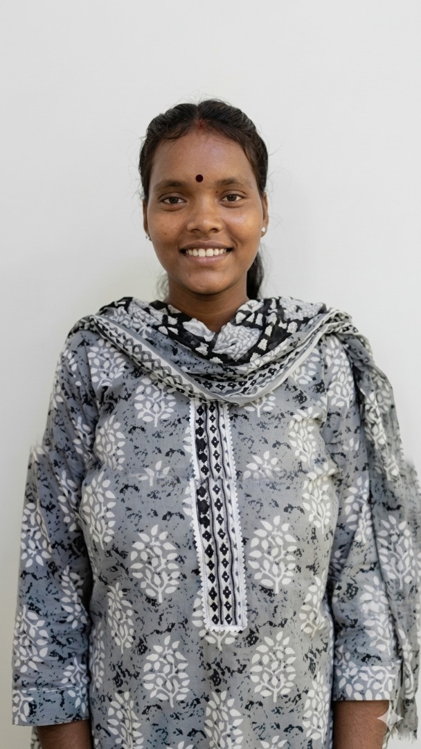 Sunita Kumari - Full time Cleaner in Malad West in Mumbai