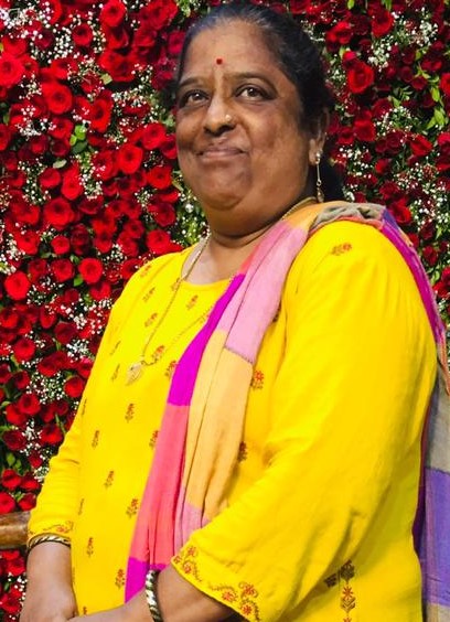 Sunita Rajaram Makhare - Part time Cook in Navi Peth in Pune