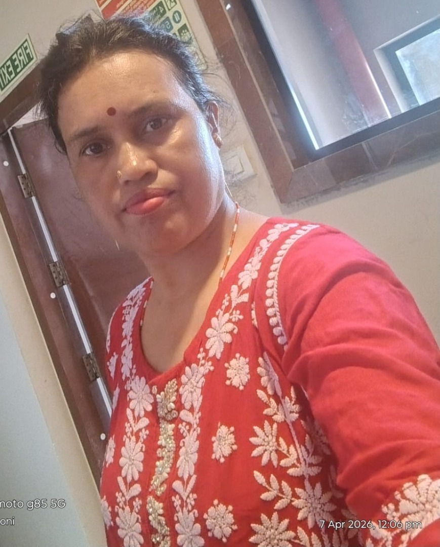 Moni Saha - Part time Baby Sitter in Hati Bagan in Kolkata