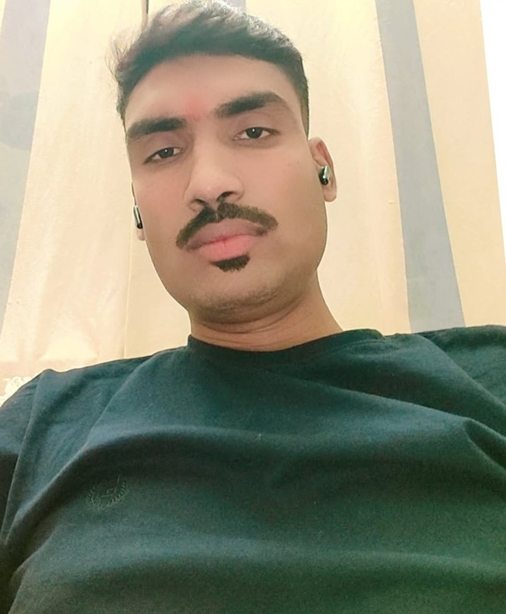 Prabhat kumar singh - Part time Cleaner and Cook in kandivali   east in Mumbai