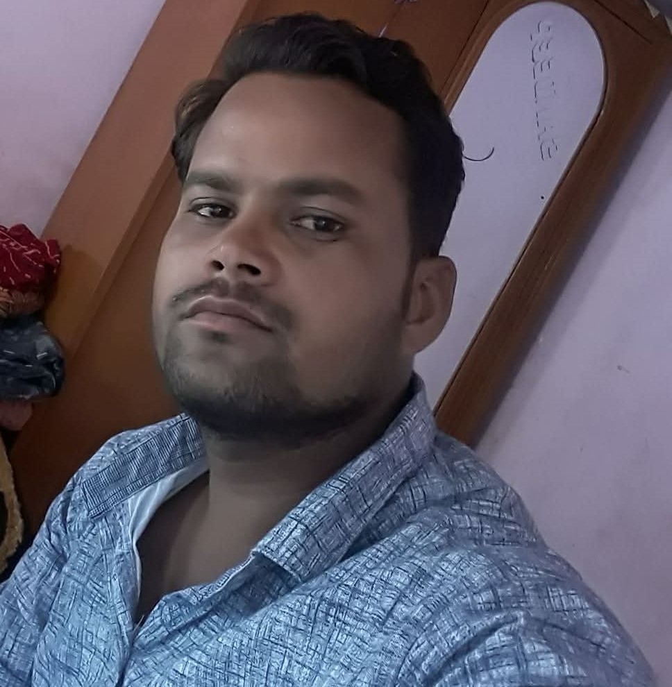Dhanraj solanki - Part time Cook in Ghanta Ghar Road, in Sikar