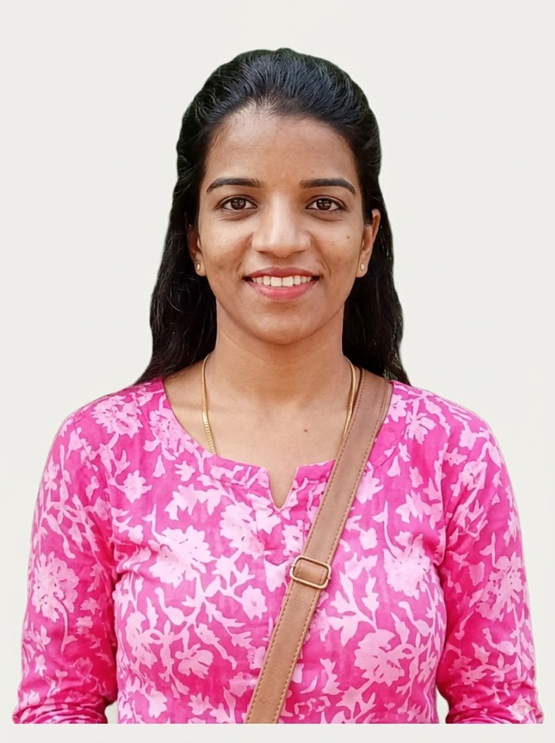 Swati Godambe - Part time Cleaner in Malad East in Mumbai