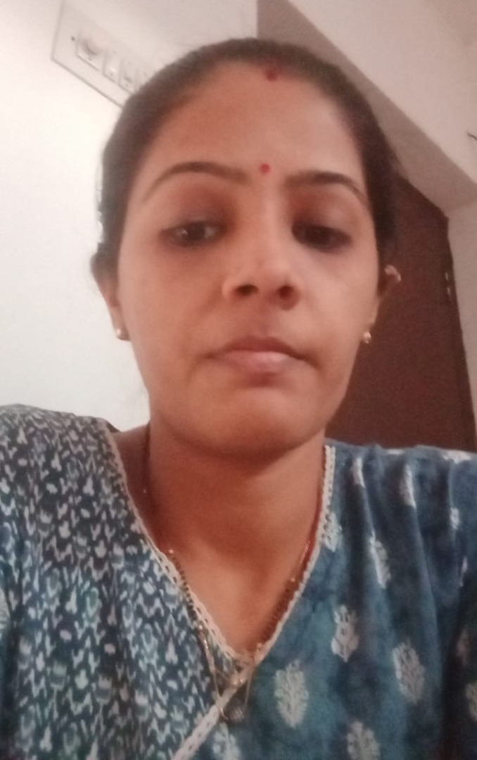 Pinky Nikam - Part time Baby Sitter in Ichchhanagar Society in Surat