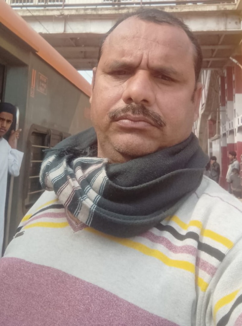 Ravinand Prasad Gupta - Full time Cook in Patna in Patna