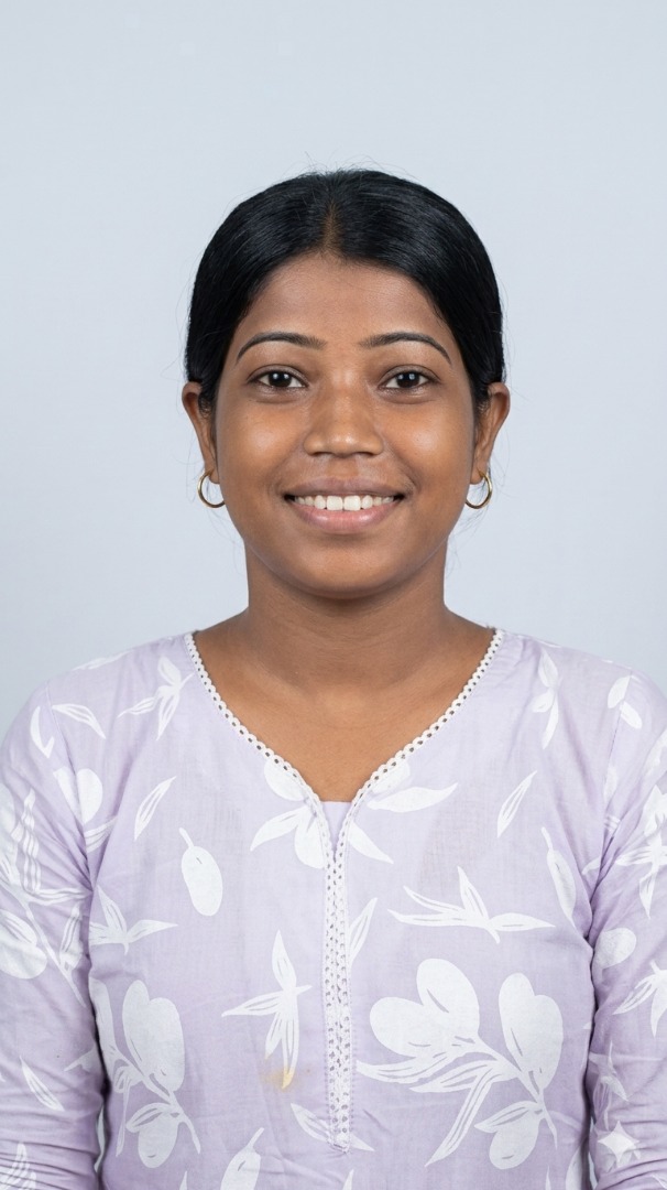 Anju Kujur - Full time Baby Sitter in Bhandup in Mumbai
