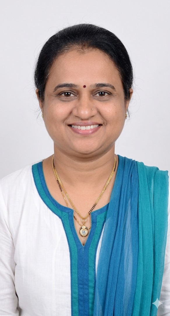 Sunita Pawar - Part time Cleaner and Cook and Baby Sitter in Andheri East in Mumbai