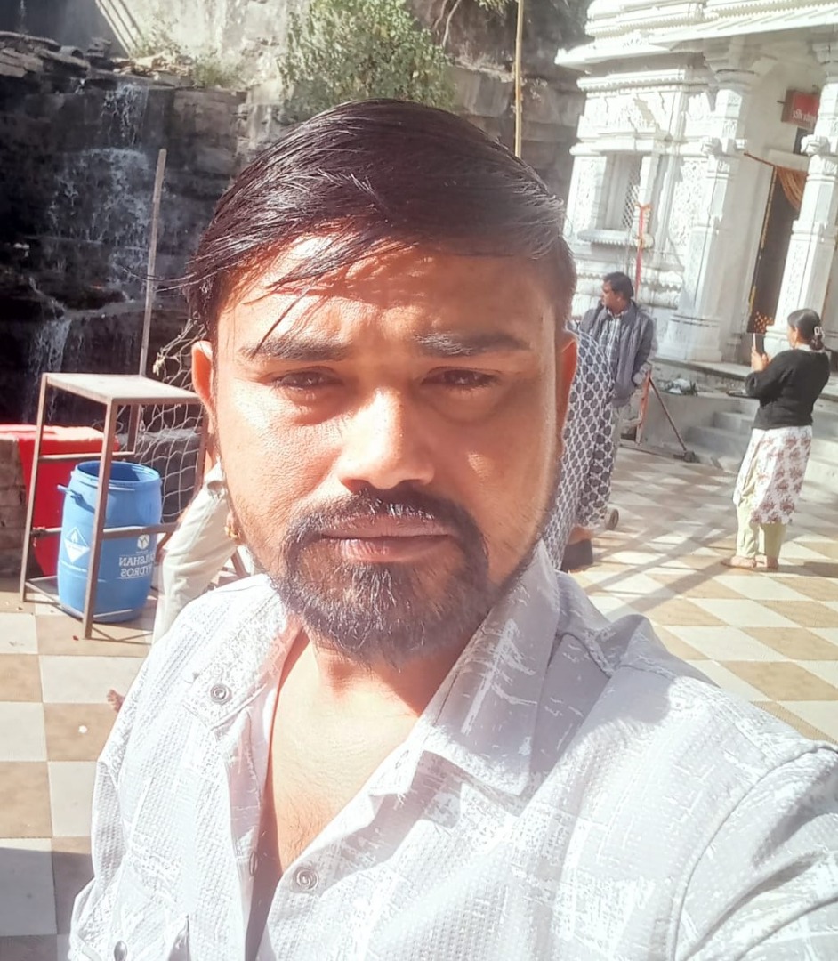 Rohit Meena - Part time Cleaner in Old Civil Line in Baran