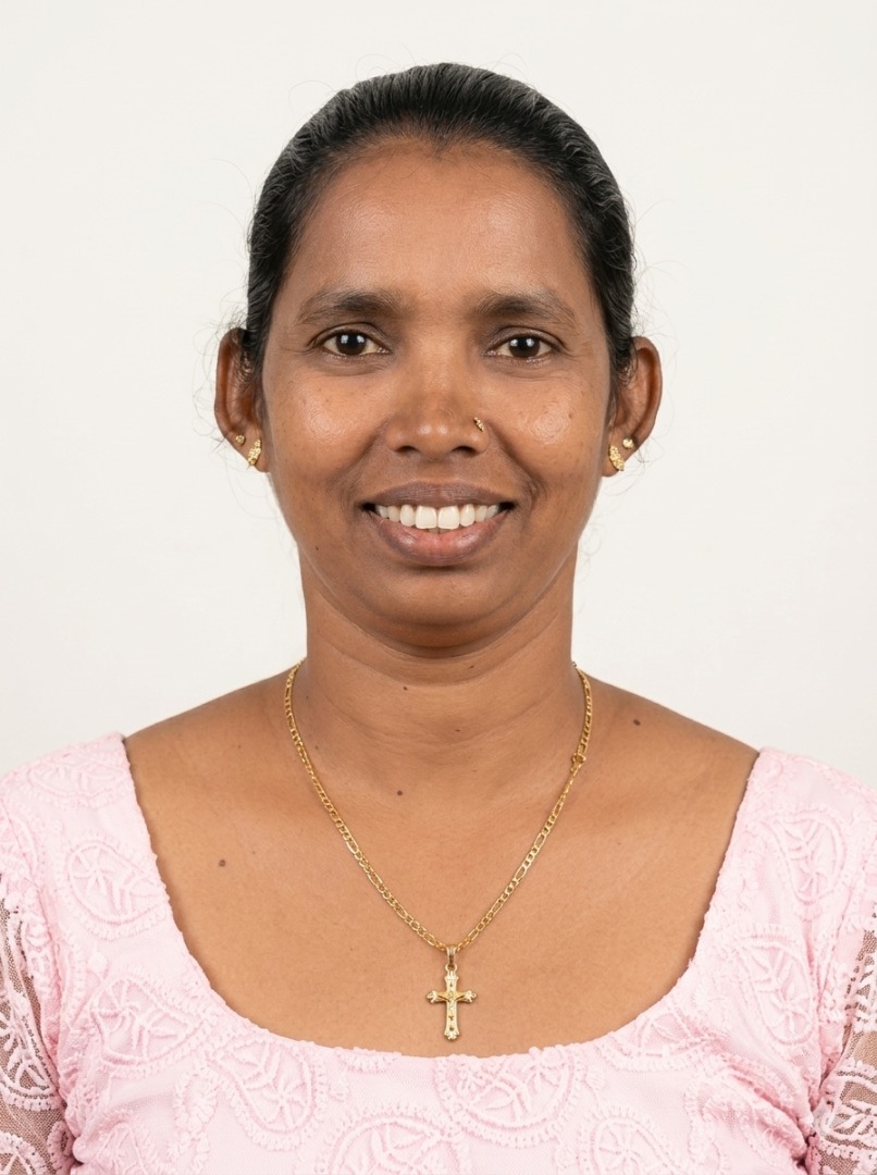 Rashmi Nayak - Full time Patient Care and Elderly Care in Gajapati in Bhavnagar