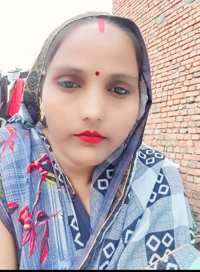 Rashmi - Part time Baby Sitter in Agra