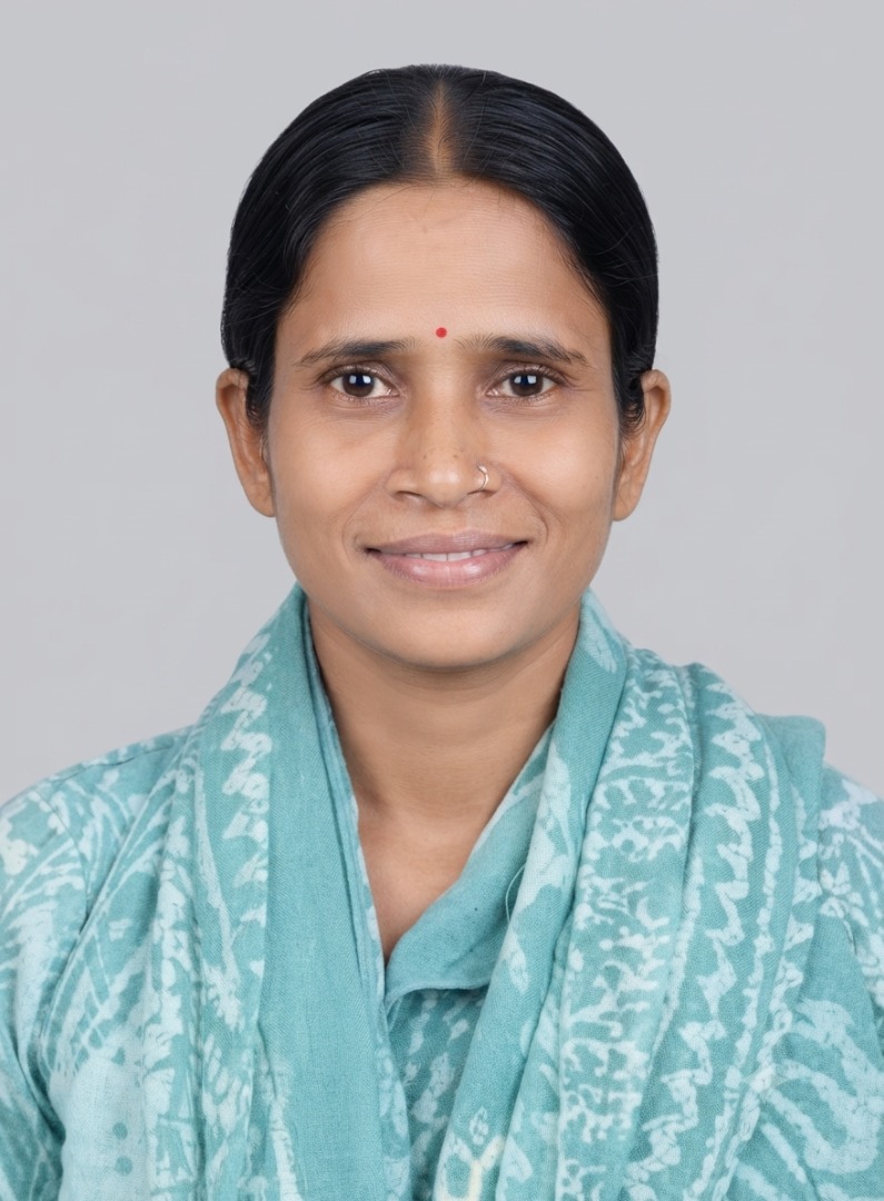 sumitra Gochhayat - Full time Cleaner in Orrisa in Mumbai