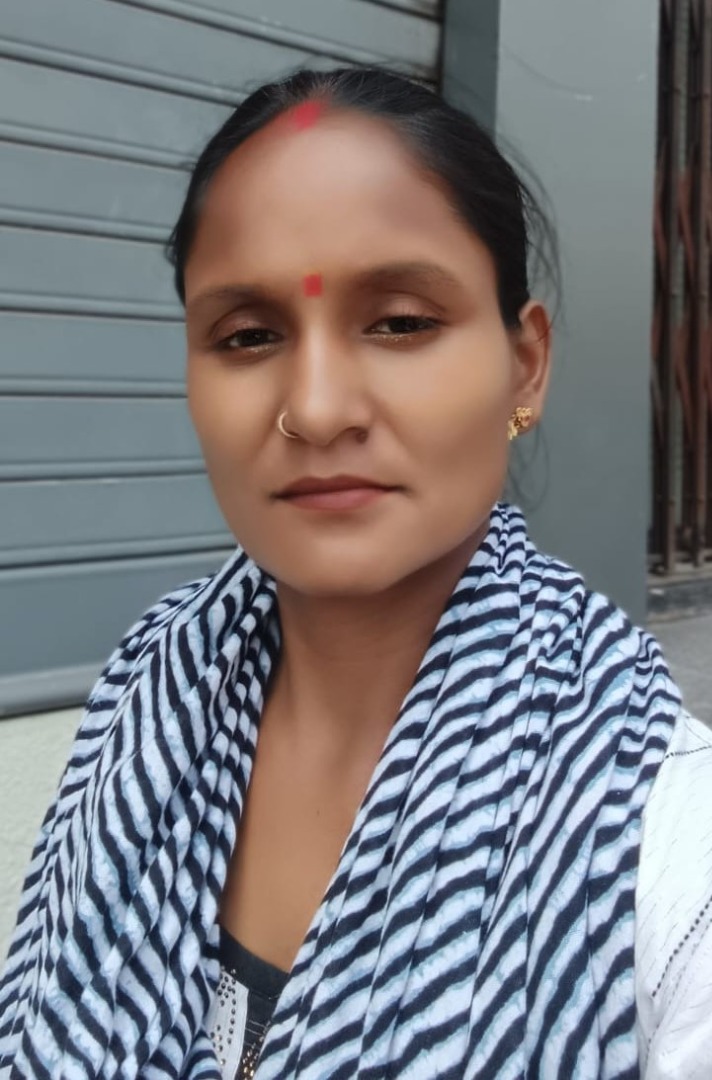 RUKMANI R VAROTARIYA - Part time Baby Sitter in samarpan hospital, 150ft ring road,ramdevpir chowk in Rajkot