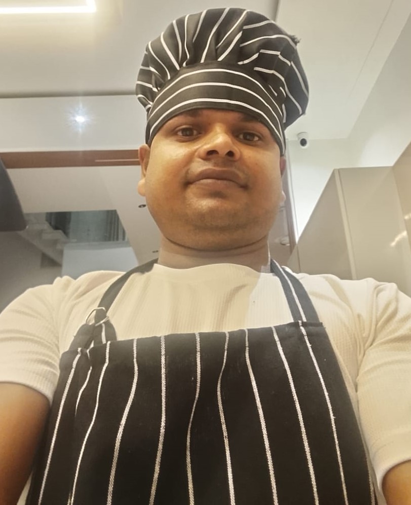 Suresh Kumar - Full time Cook in Mira Road in Mumbai
