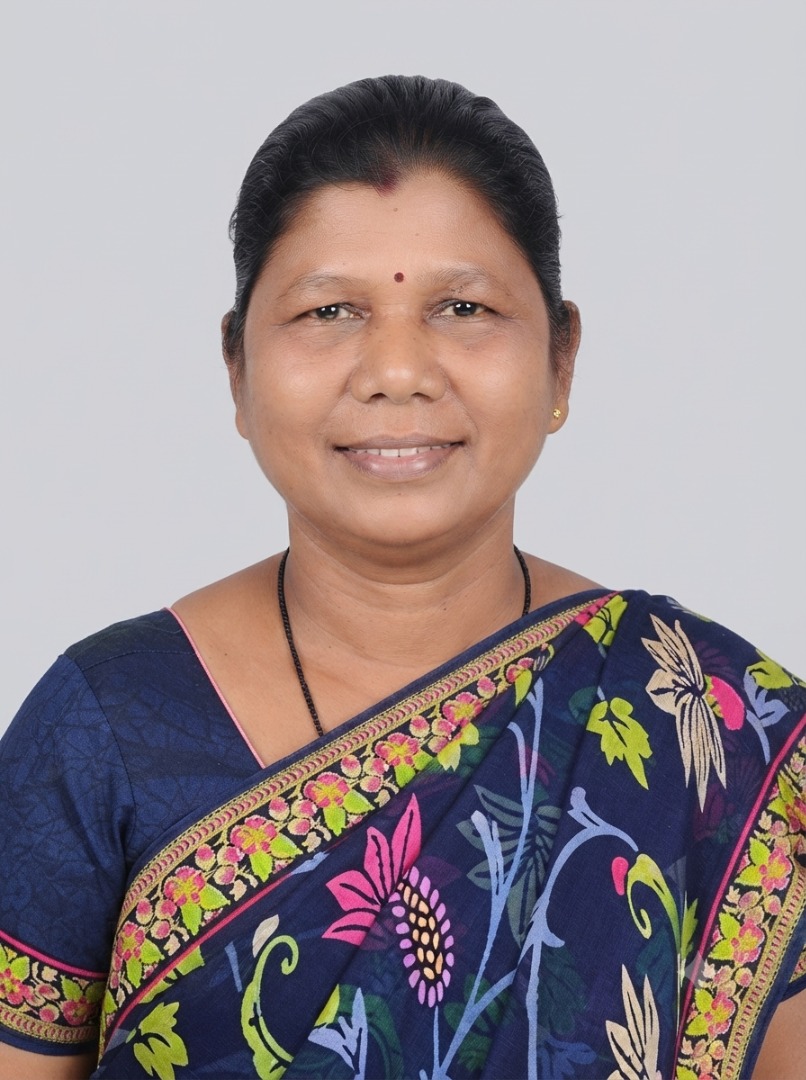 Salomi Lakra - Full time Cleaner and Cook and Patient Care and Elderly Care in Malad West in Mumbai