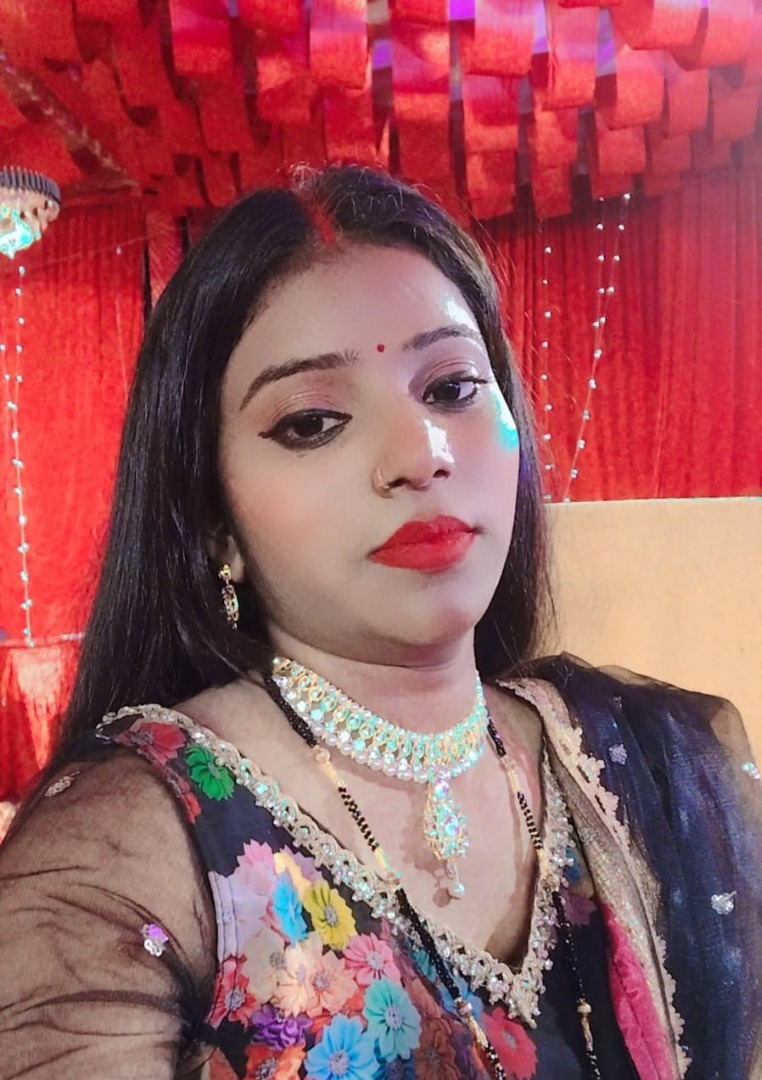 Kalpana Singh - Part time Baby Sitter in Husainganj in Lucknow